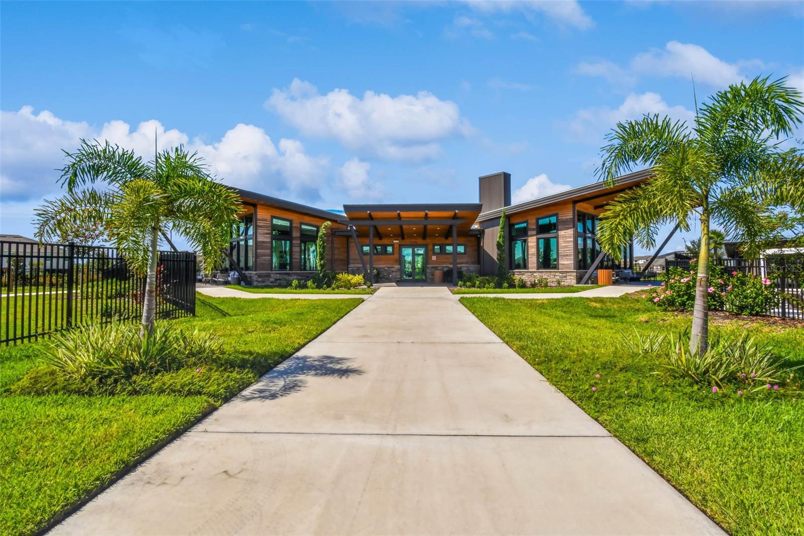 CHAPEL CROSSINGS PCLS D & H - Residential