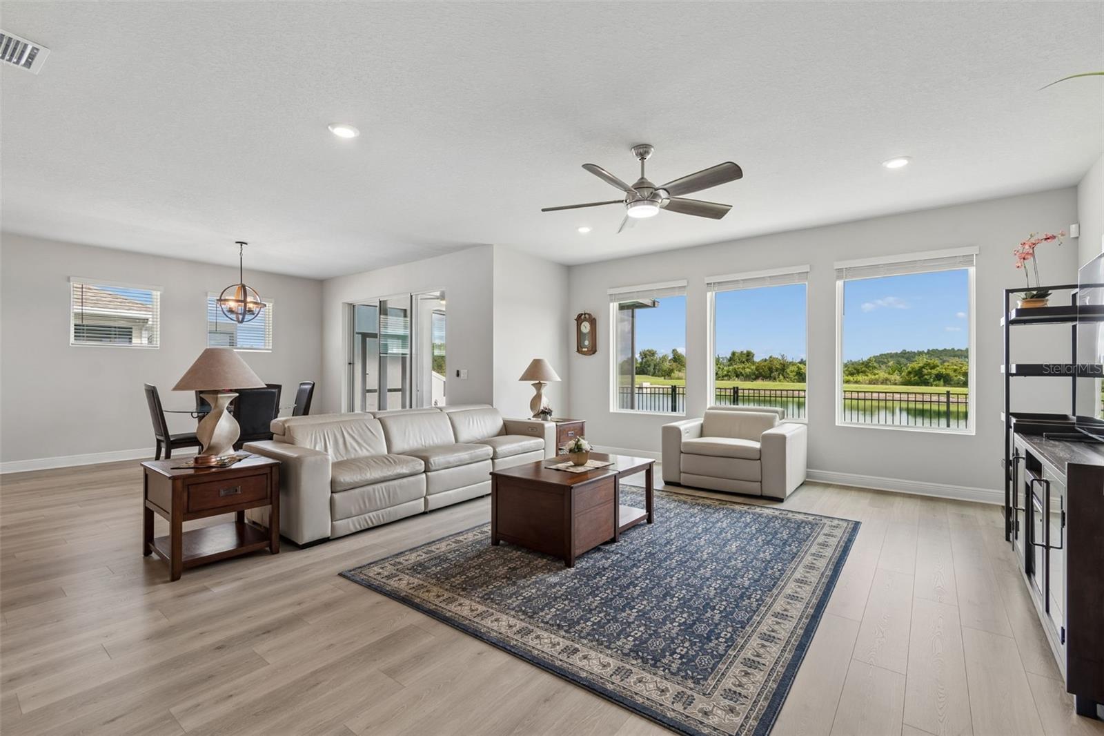 CHAPEL CROSSINGS PCLS D & H - Residential