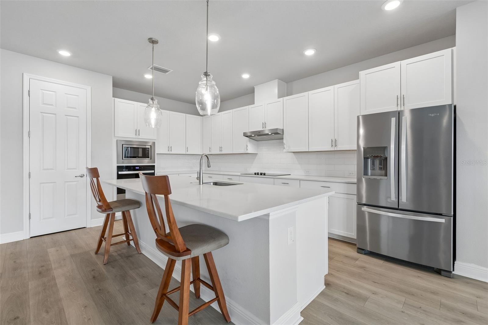 CHAPEL CROSSINGS PCLS D & H - Residential