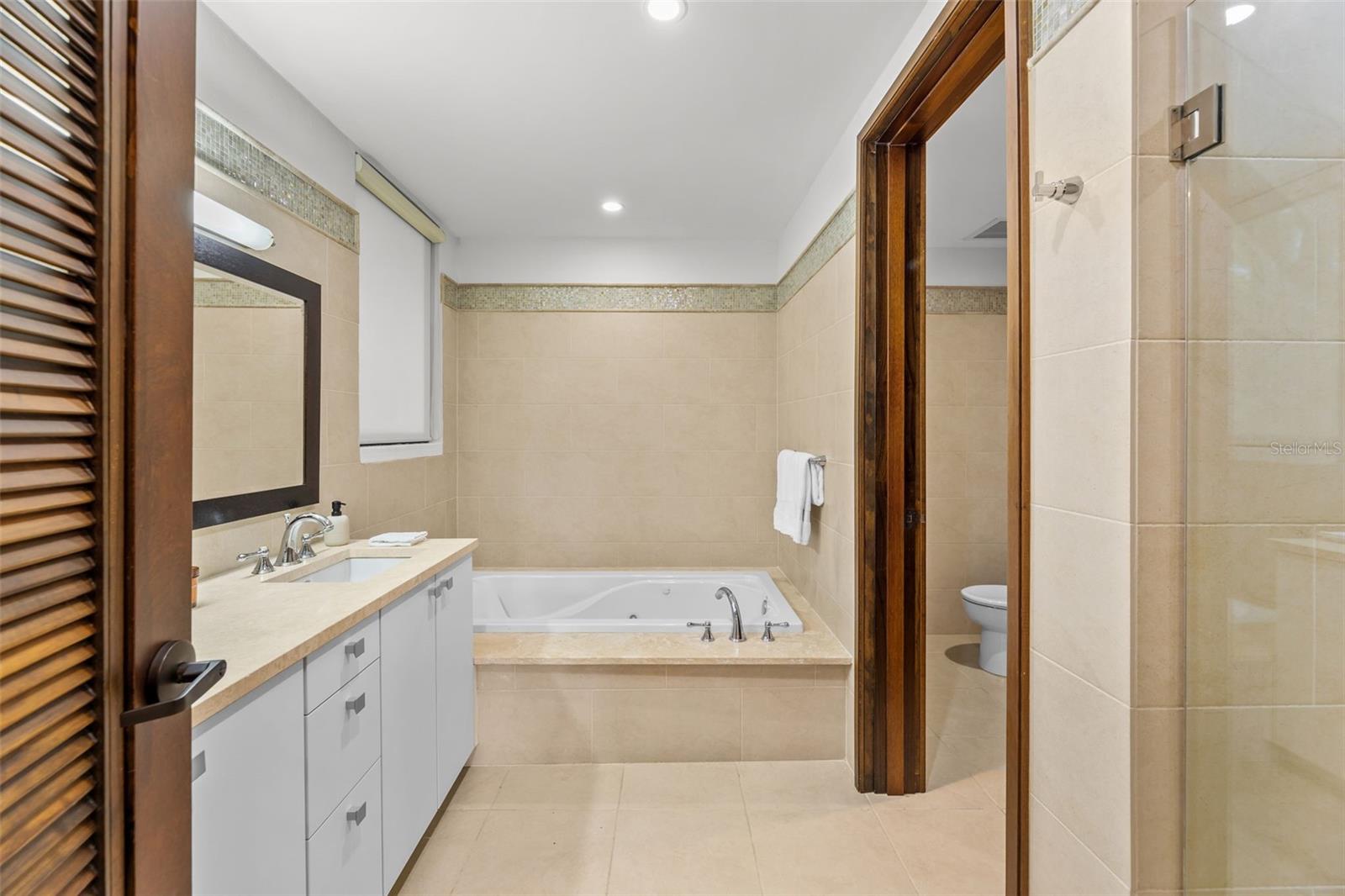 BAHÍA BEACH RESORT - Residential Lease