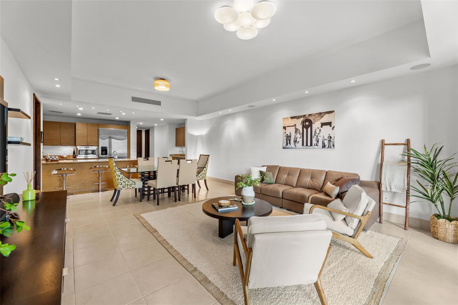 BAHÍA BEACH RESORT - Residential Lease