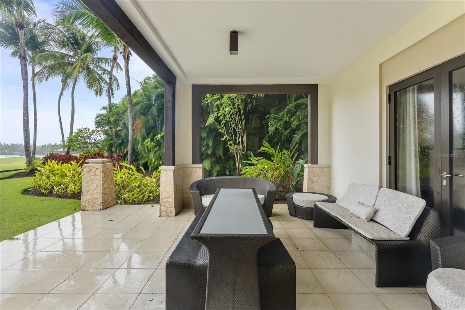 BAHÍA BEACH RESORT - Residential Lease