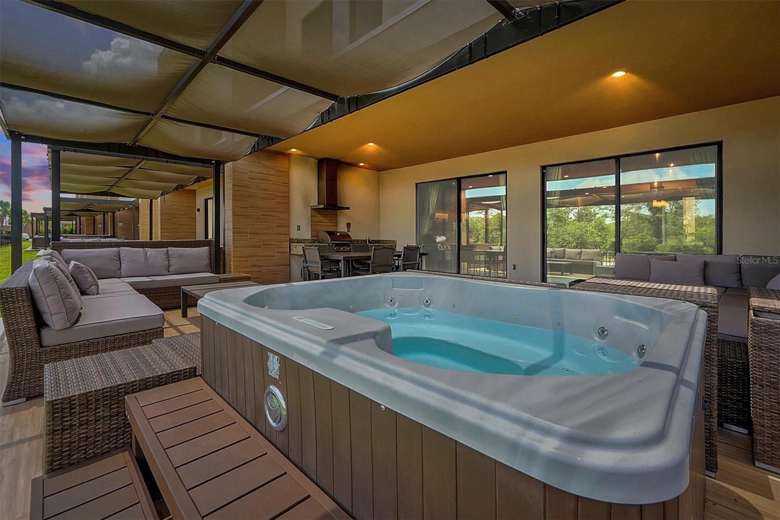 MAGIC VILLAGE RESORT 2 - Residential
