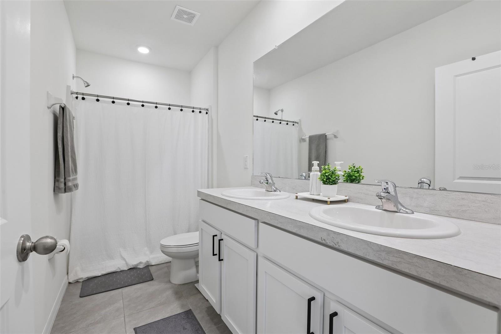 EASTHAVEN - Residential