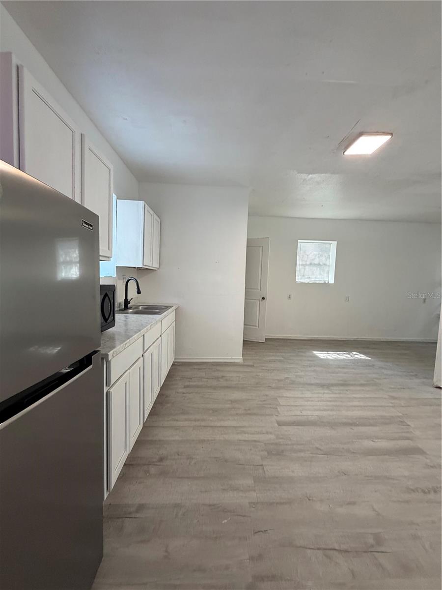DIXIE GARDENS - Residential