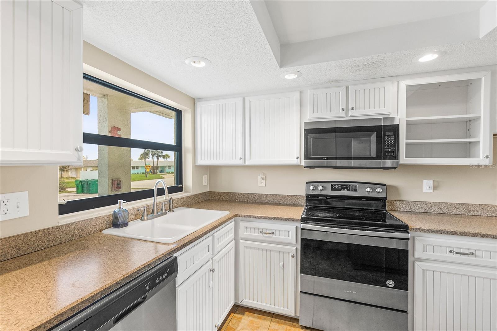 OCEANAIRE CONDO/ORMOND/SEA - Residential