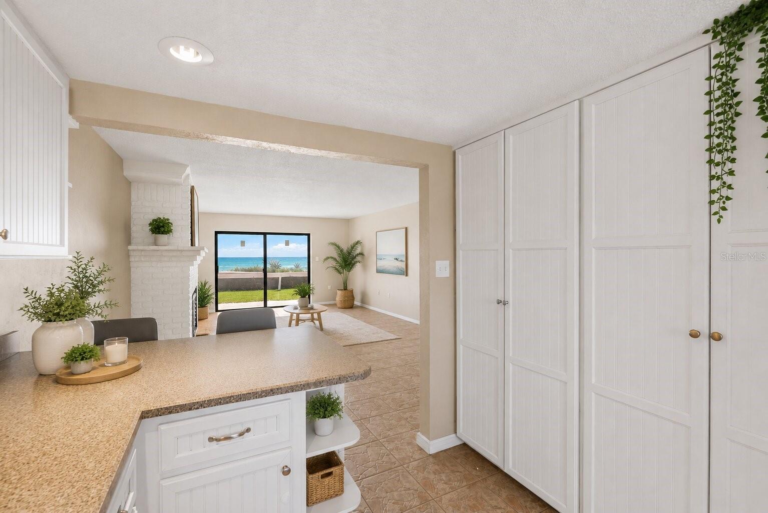 OCEANAIRE CONDO/ORMOND/SEA - Residential