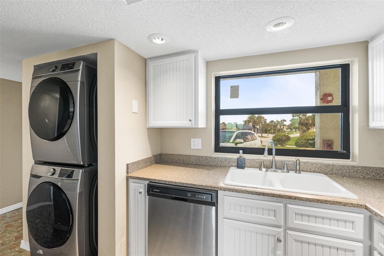 OCEANAIRE CONDO/ORMOND/SEA - Residential