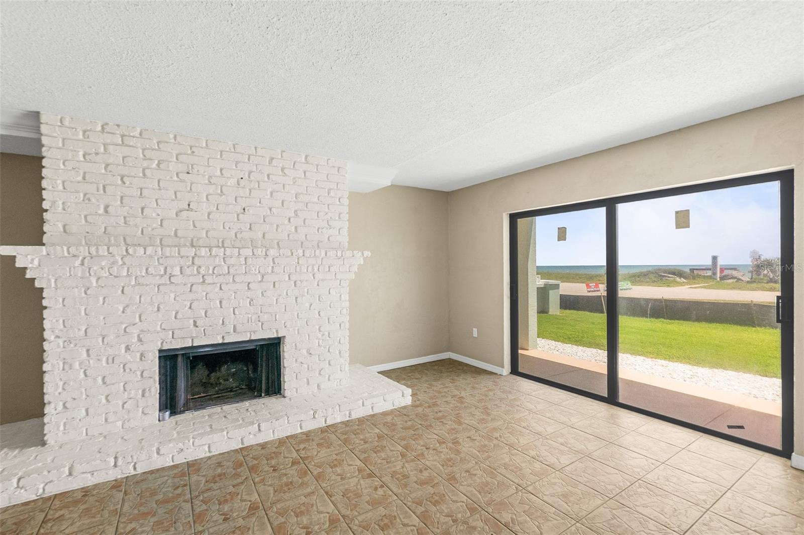 OCEANAIRE CONDO/ORMOND/SEA - Residential
