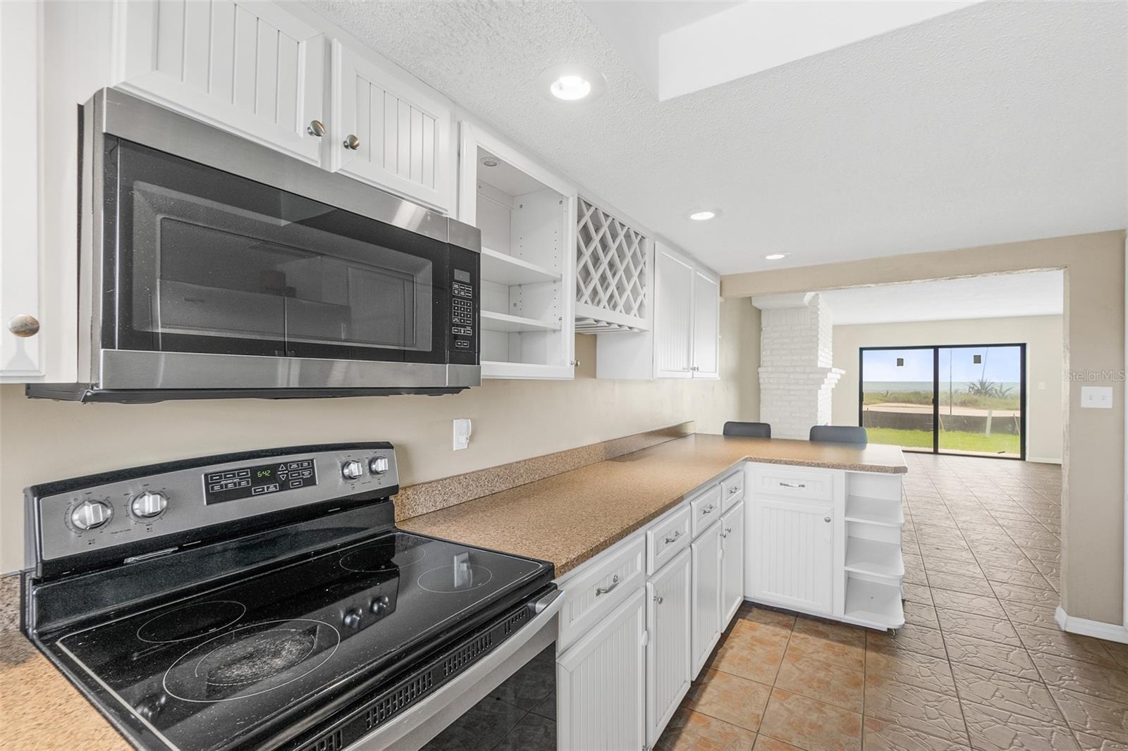 OCEANAIRE CONDO/ORMOND/SEA - Residential