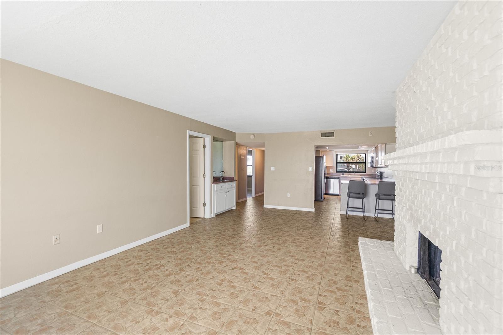 OCEANAIRE CONDO/ORMOND/SEA - Residential