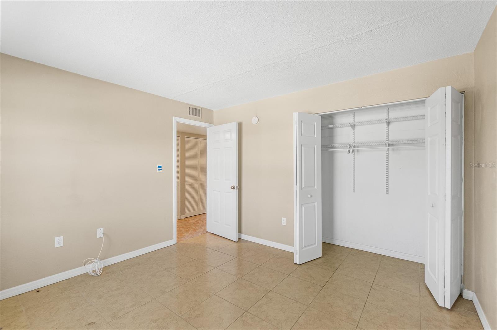 OCEANAIRE CONDO/ORMOND/SEA - Residential