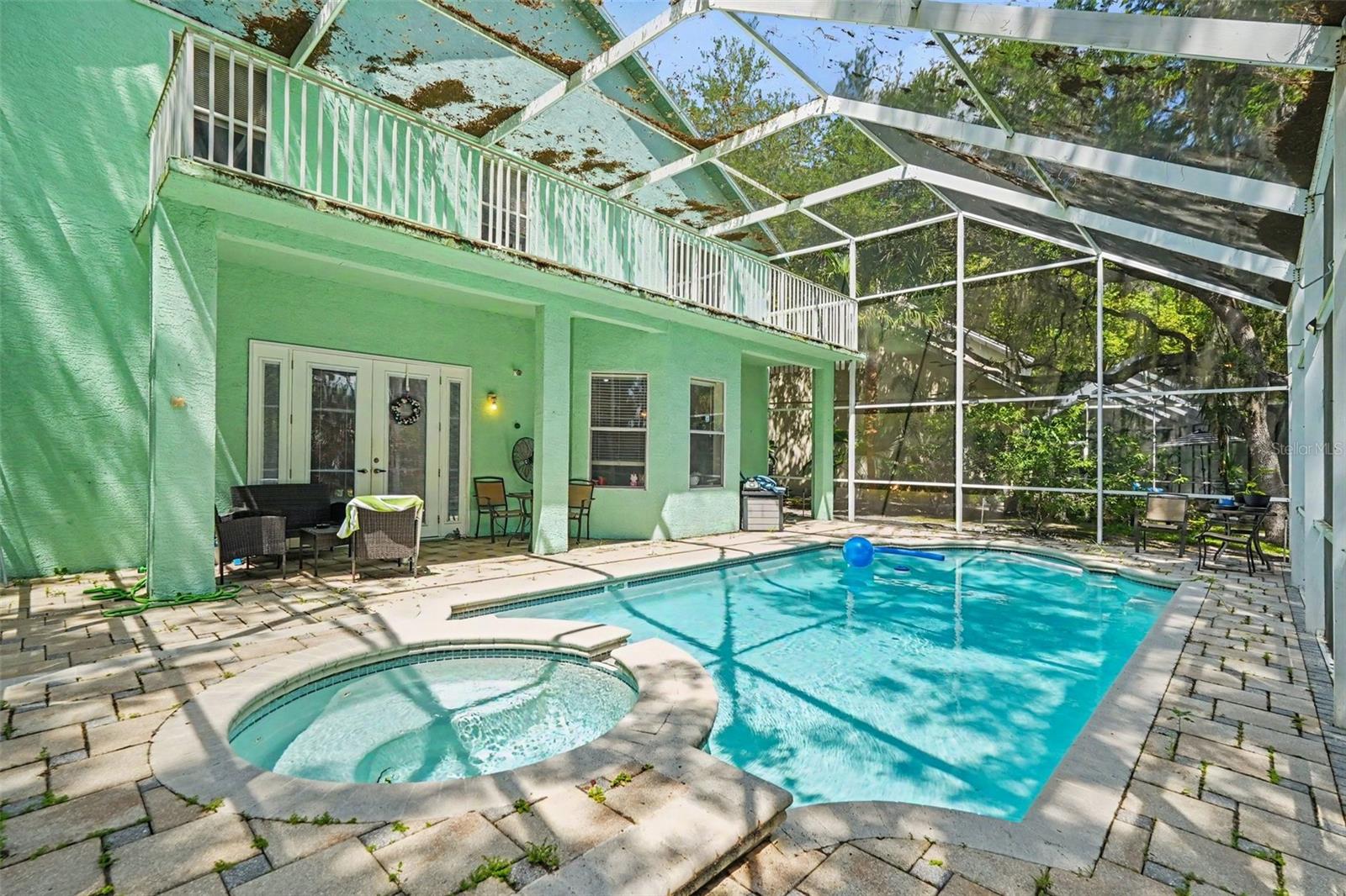 TAMPA PALMS 2C UNIT 2 - Residential