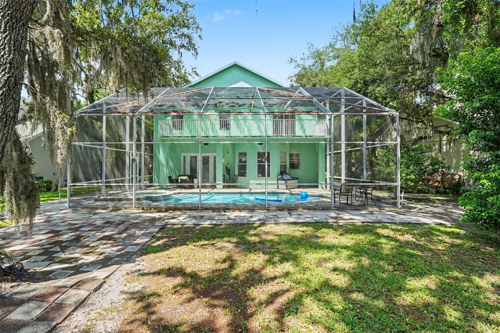 TAMPA PALMS 2C UNIT 2 - Residential