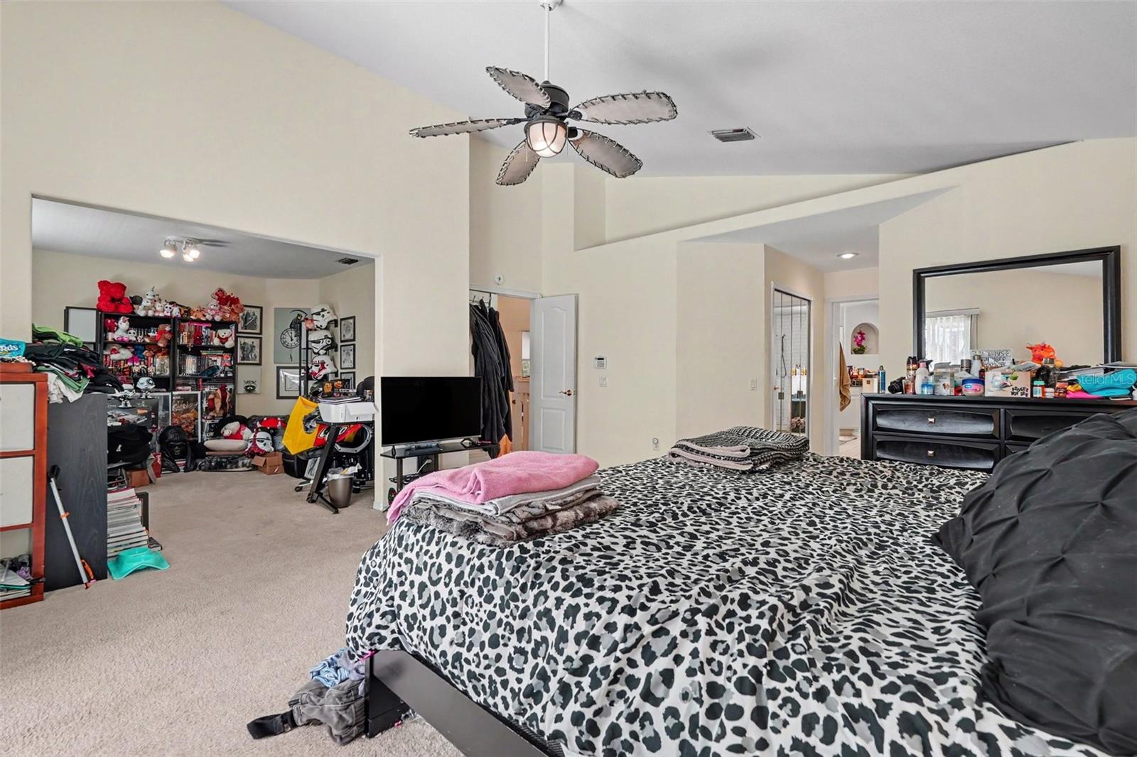 TAMPA PALMS 2C UNIT 2 - Residential