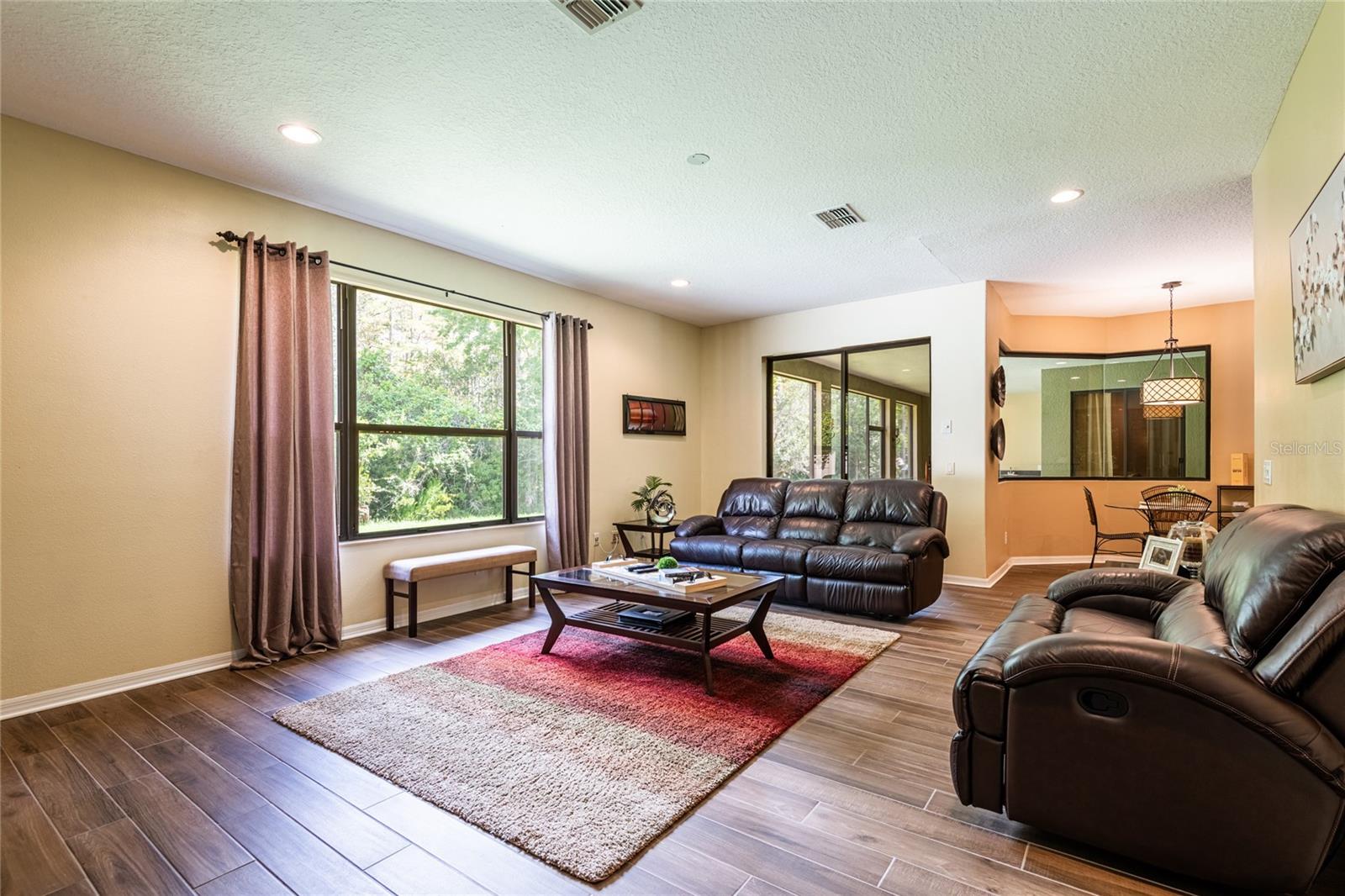 SUNCOAST LAKES PH 2 - Residential