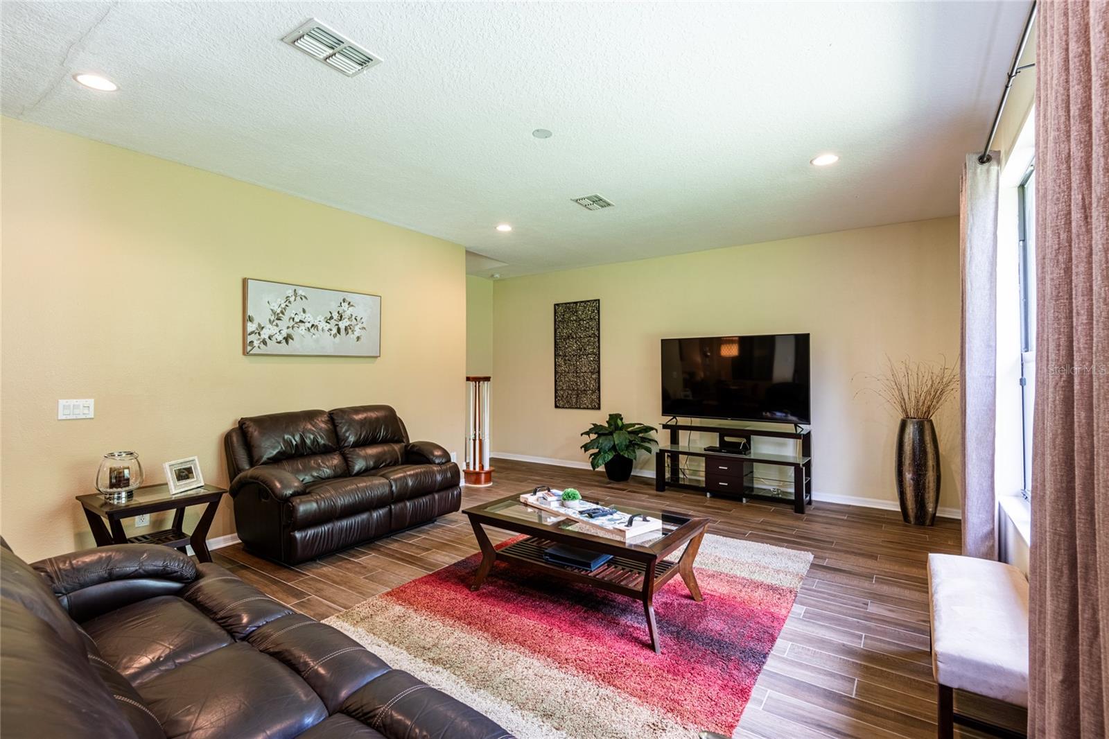 SUNCOAST LAKES PH 2 - Residential