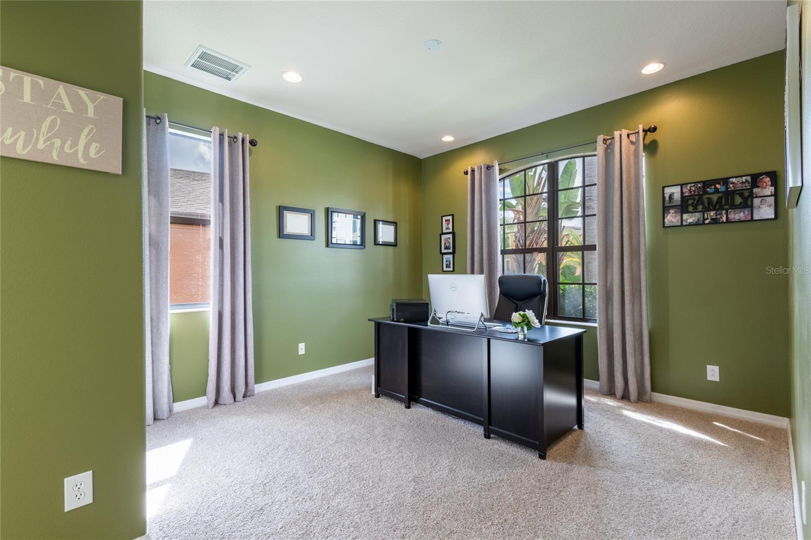 SUNCOAST LAKES PH 2 - Residential