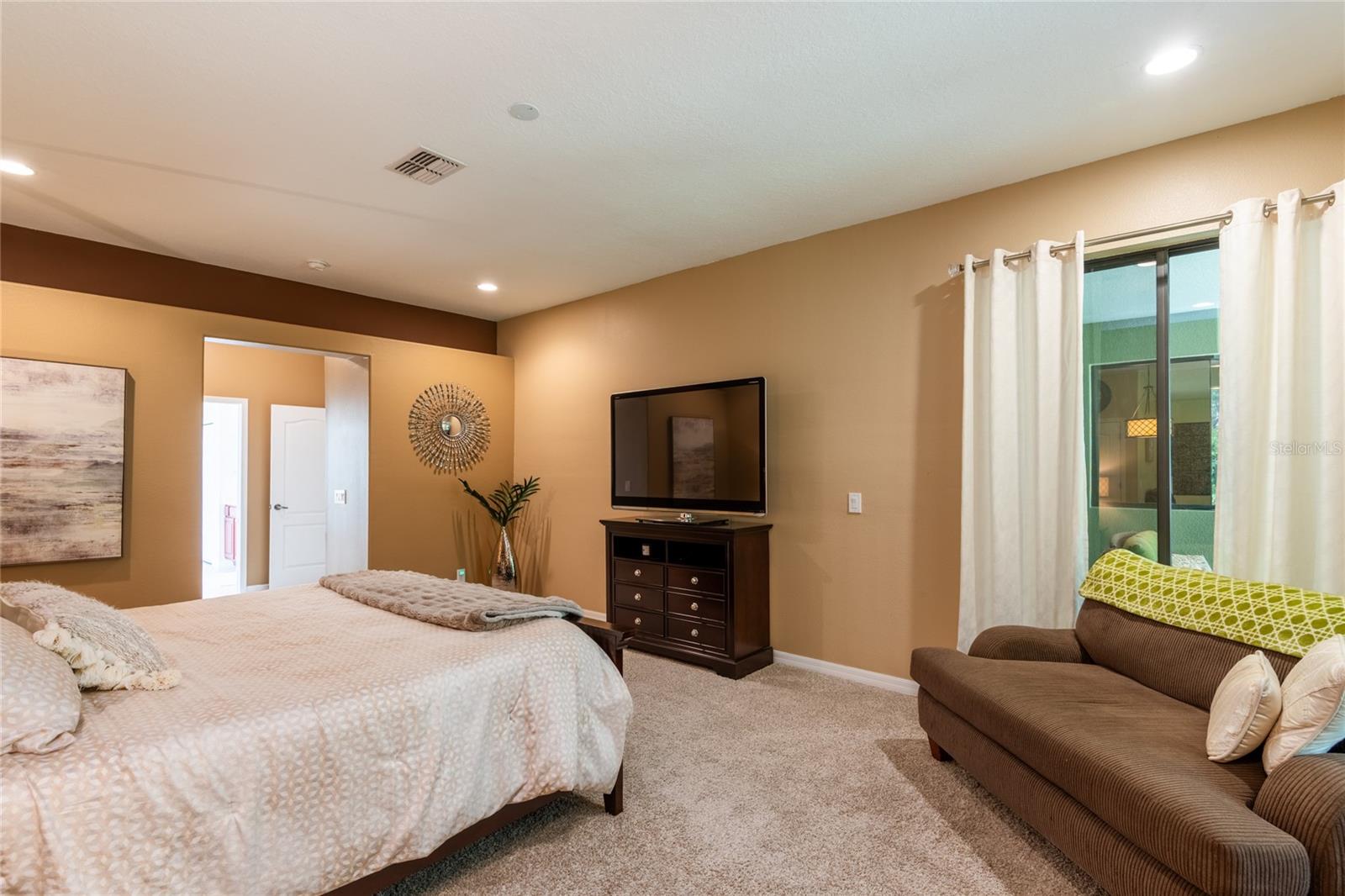 SUNCOAST LAKES PH 2 - Residential