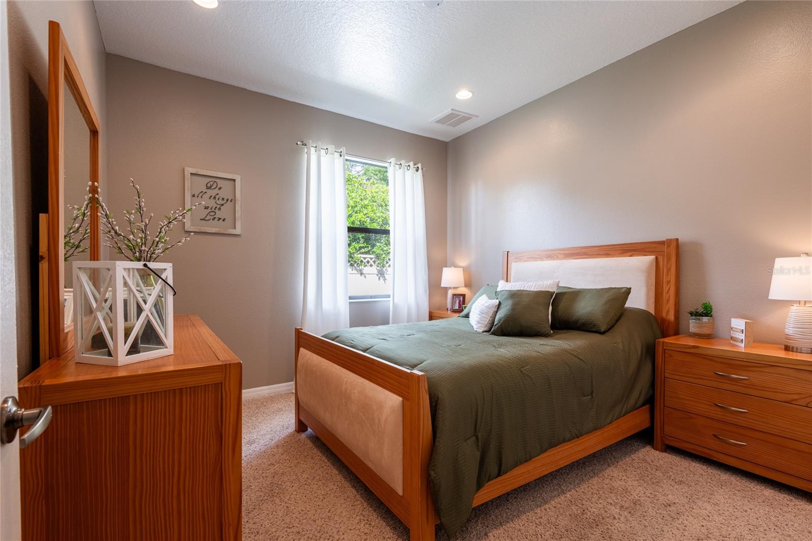 SUNCOAST LAKES PH 2 - Residential