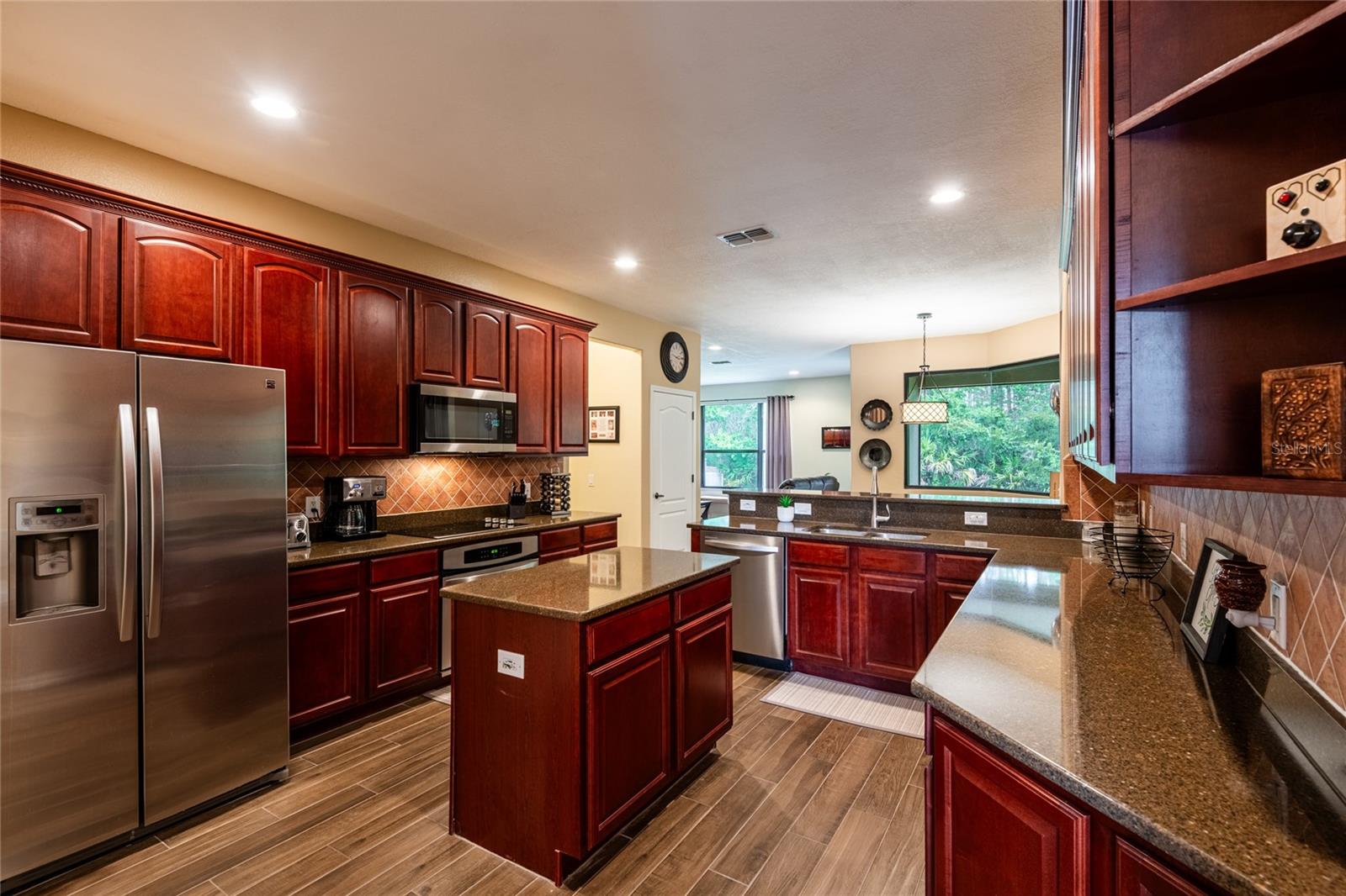 SUNCOAST LAKES PH 2 - Residential