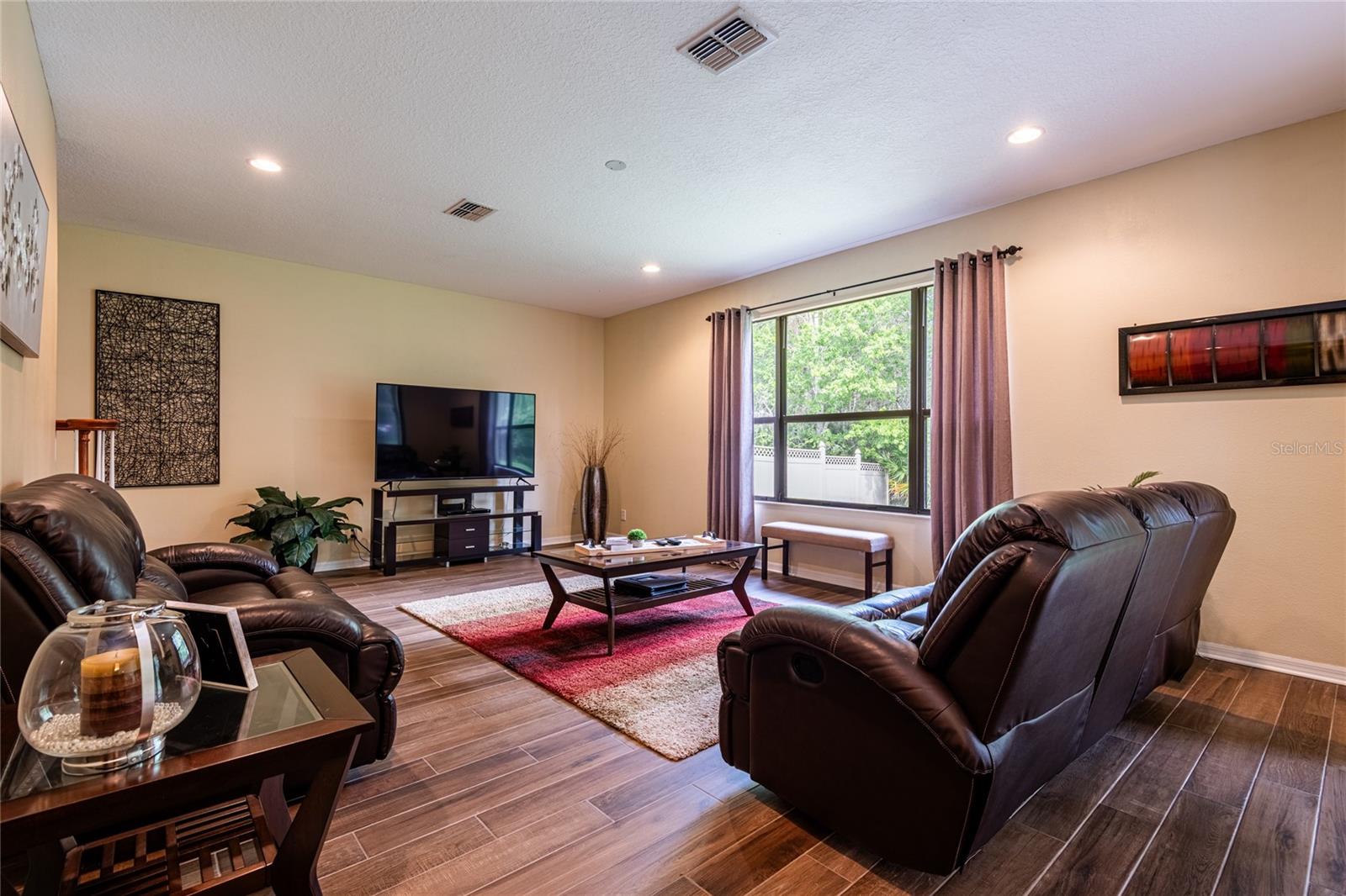 SUNCOAST LAKES PH 2 - Residential