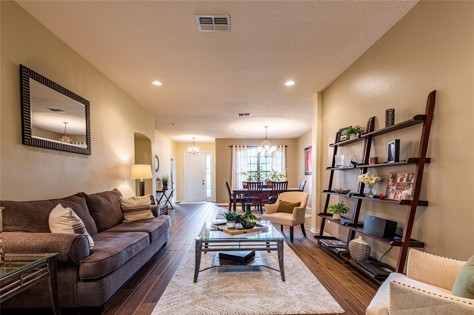 SUNCOAST LAKES PH 2 - Residential