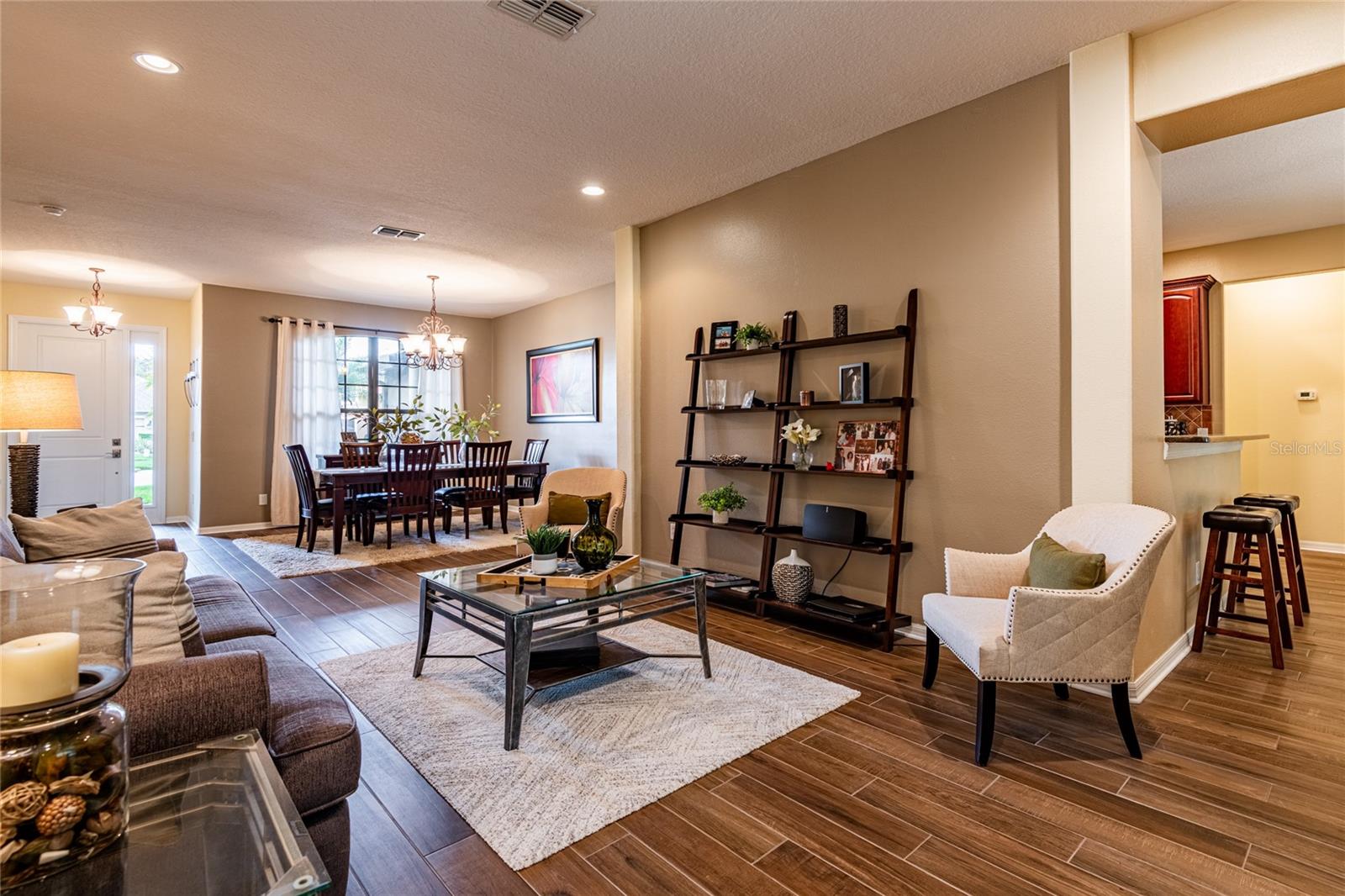 SUNCOAST LAKES PH 2 - Residential