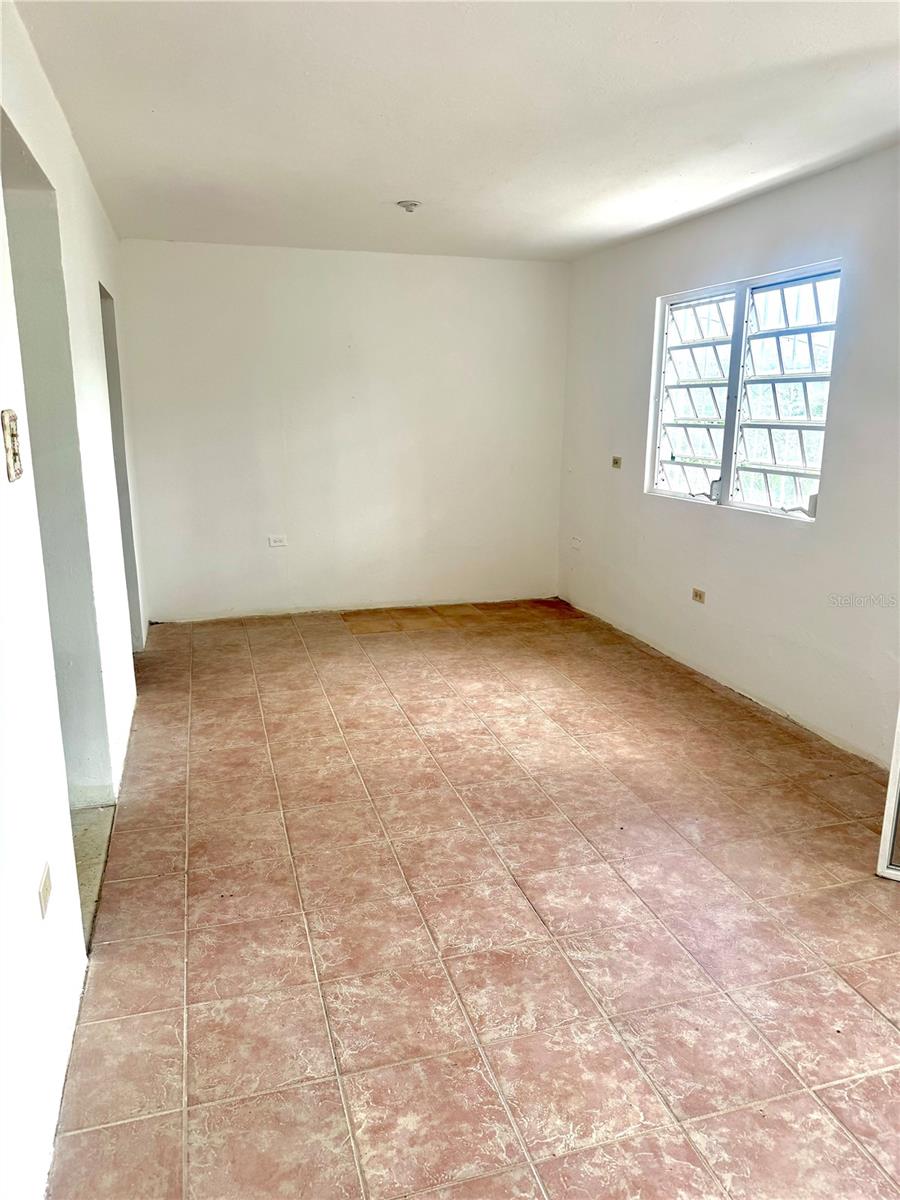 BO. LEGUISAMO - Residential