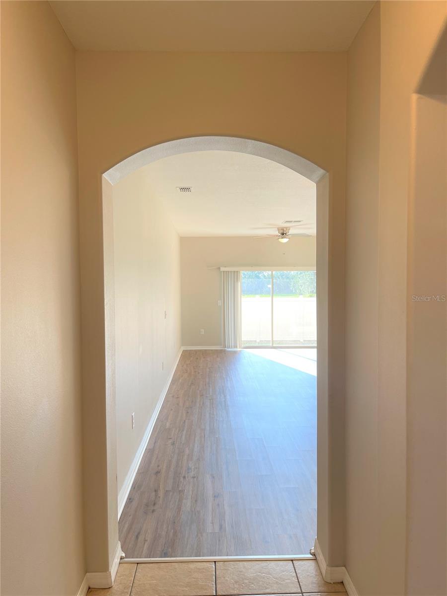 AUTUMNWOOD GROVE - Residential Lease