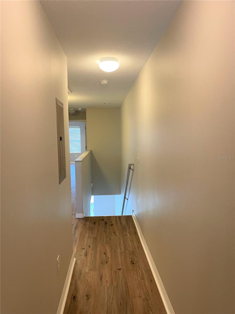 AUTUMNWOOD GROVE - Residential Lease