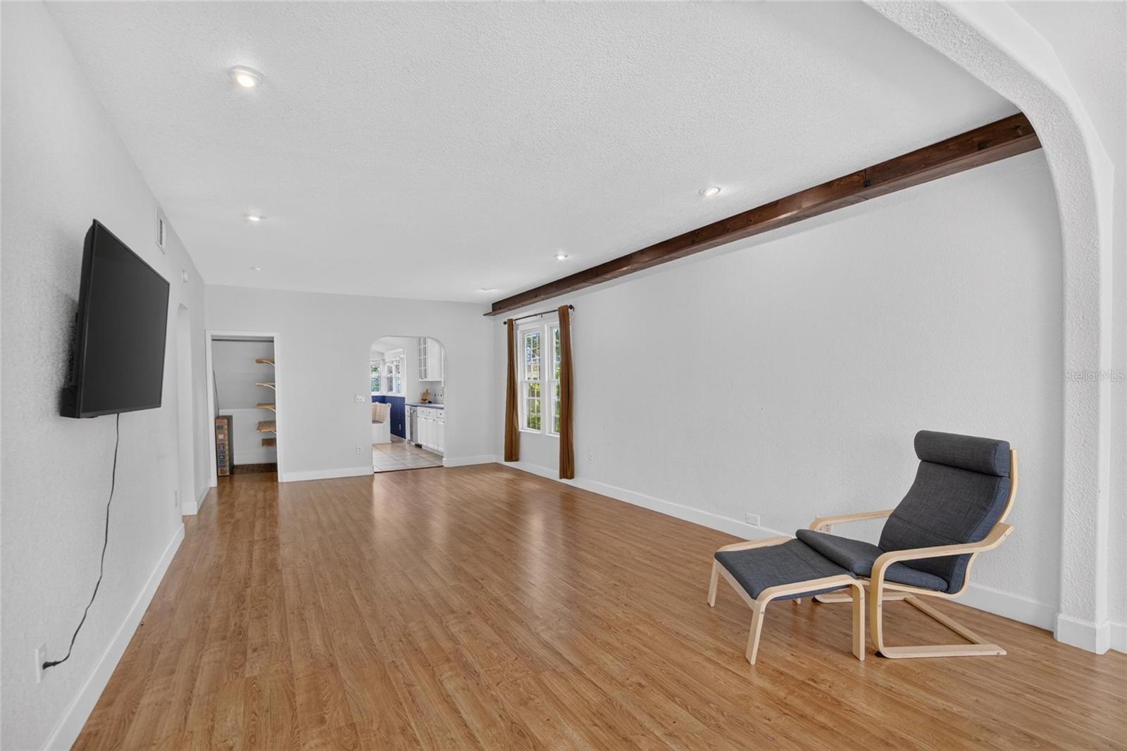 ACREAGE - Residential