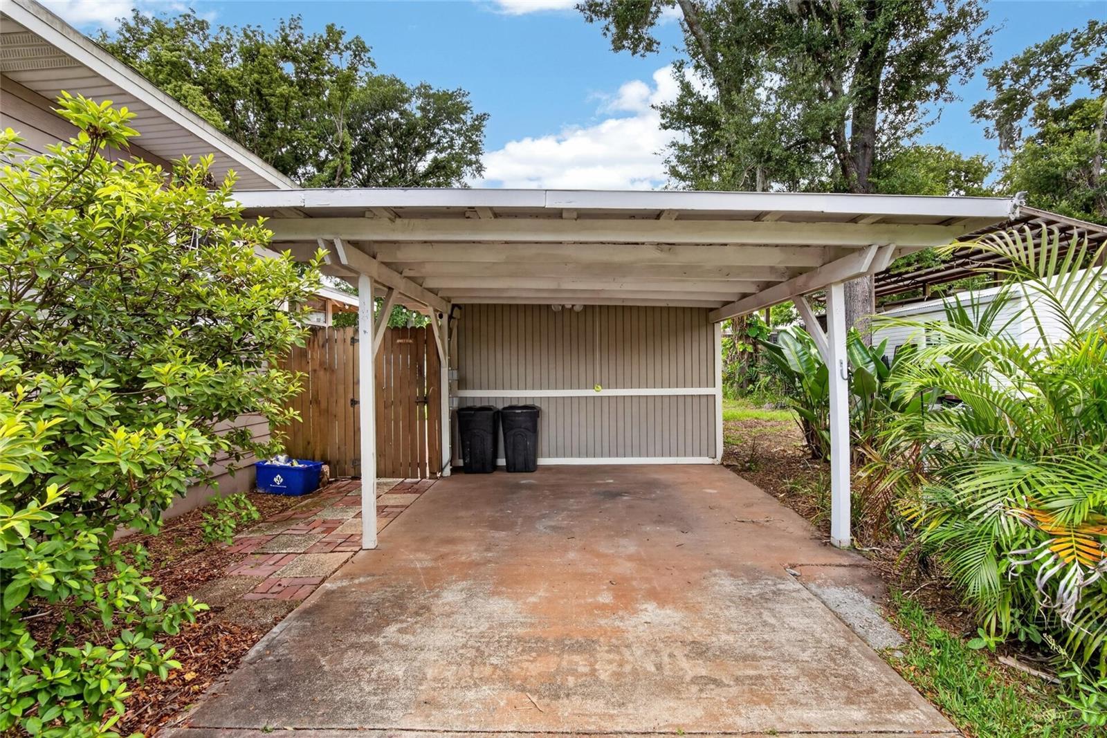 ACREAGE - Residential