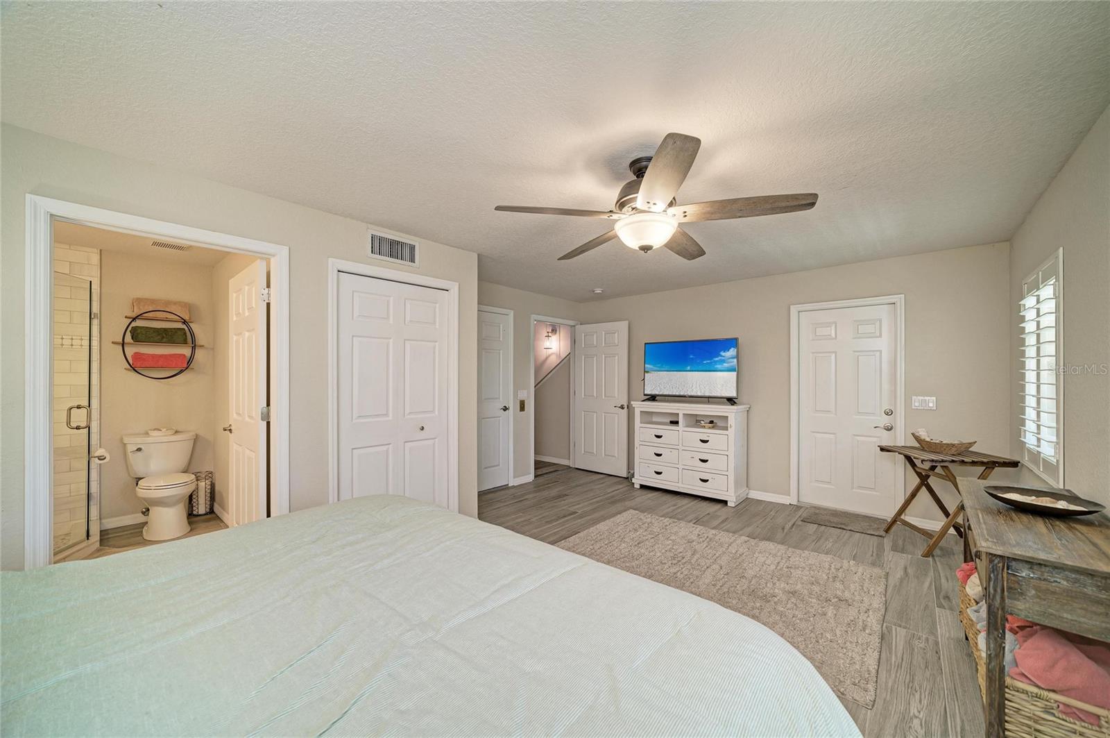 RIVERBAY TWNHMS PH TWO - Residential
