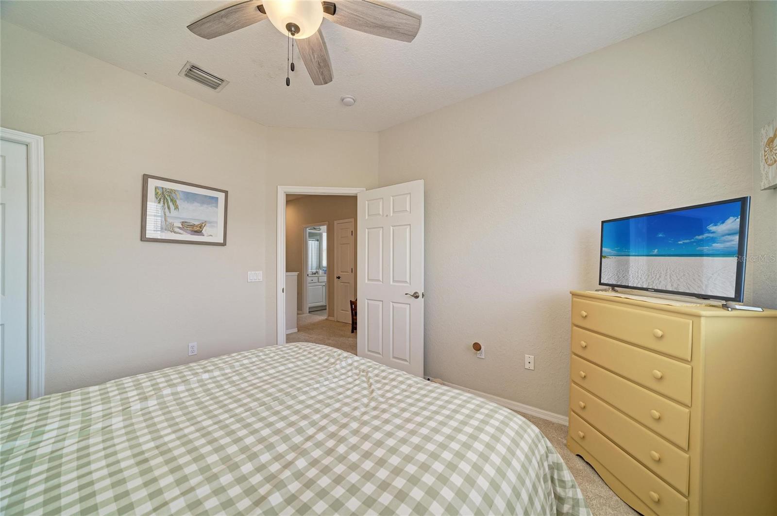 RIVERBAY TWNHMS PH TWO - Residential