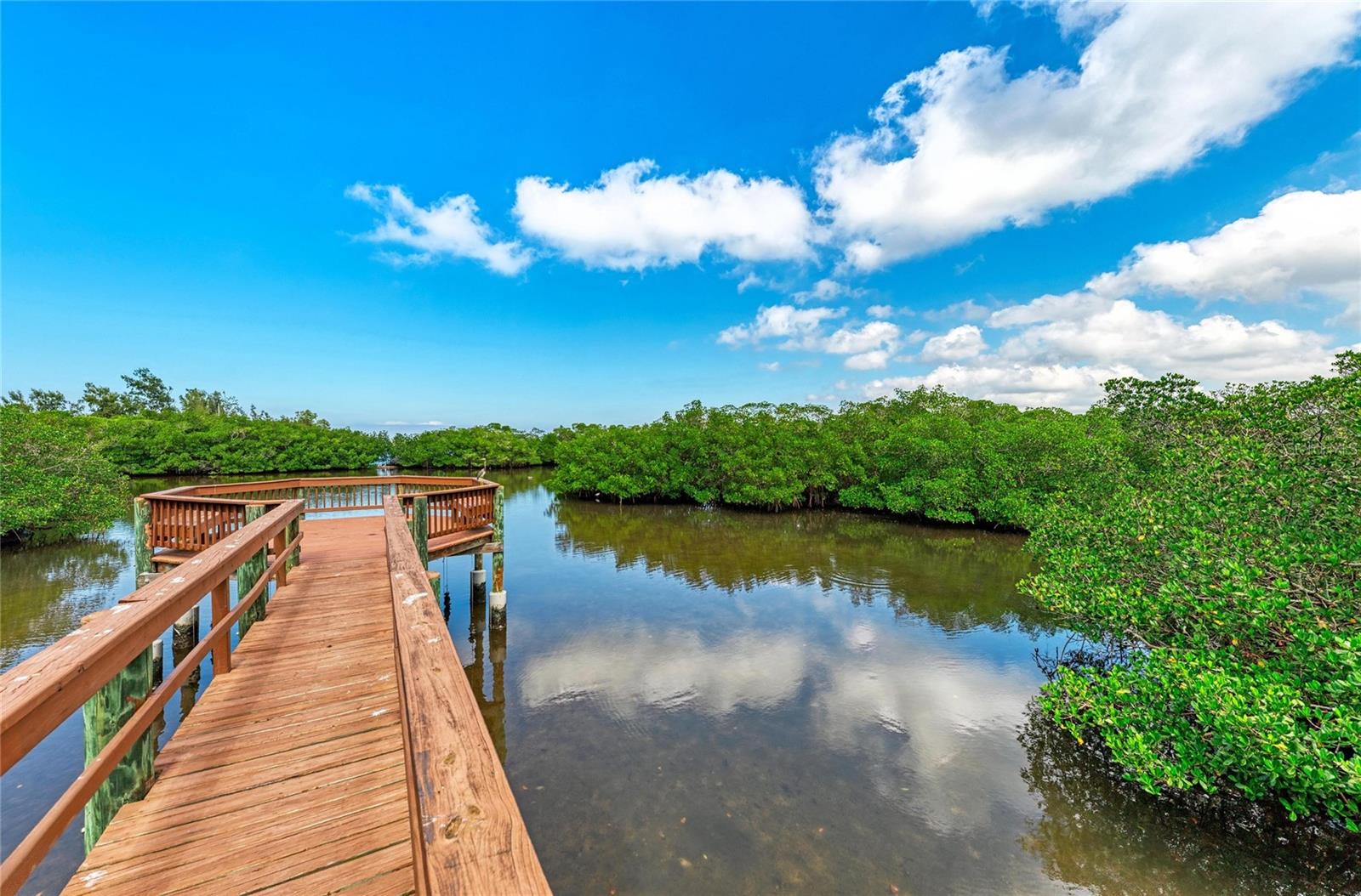 RIVERBAY TWNHMS PH TWO - Residential
