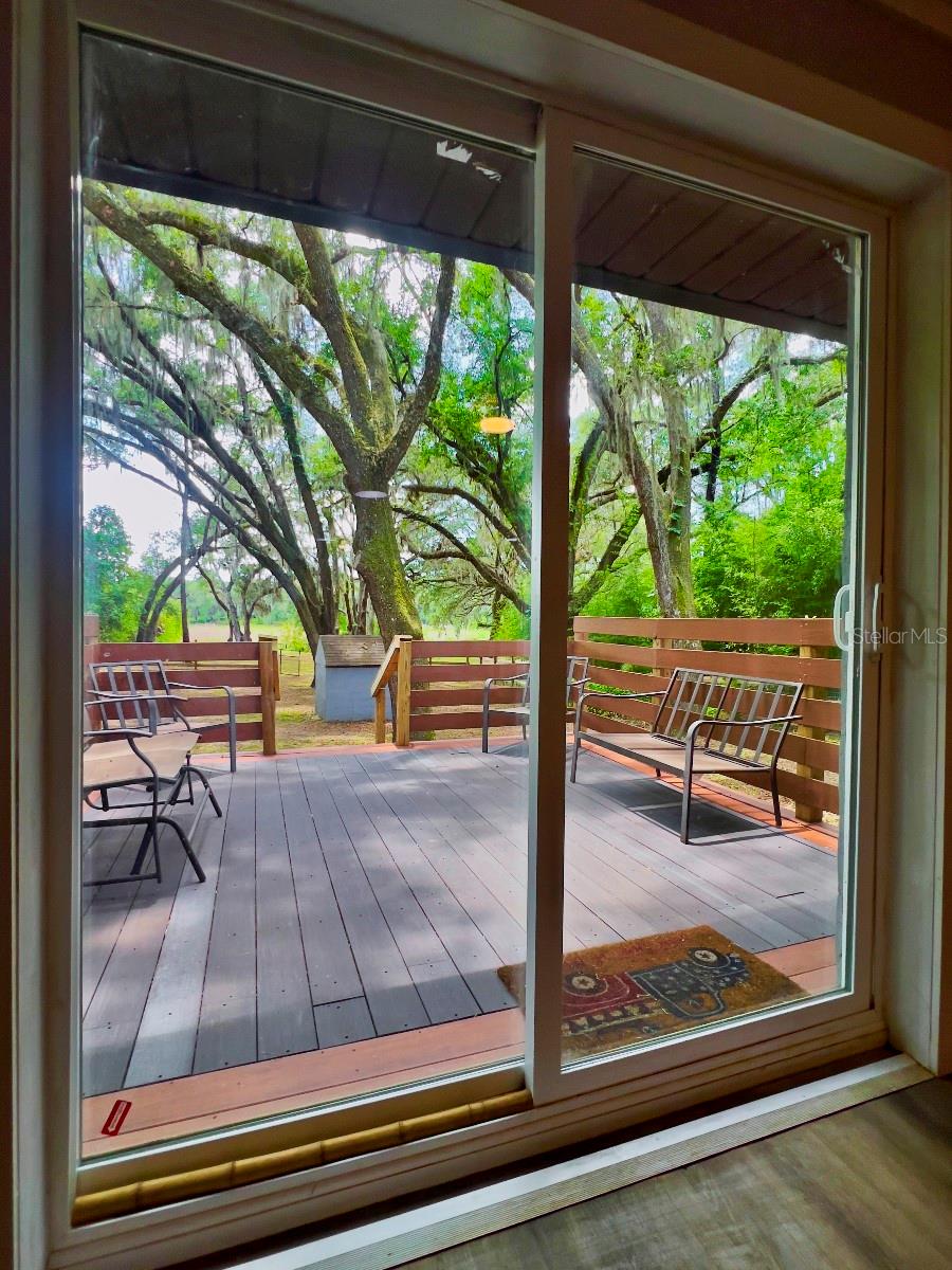 RAINBOW LAKES ESTATE - Residential
