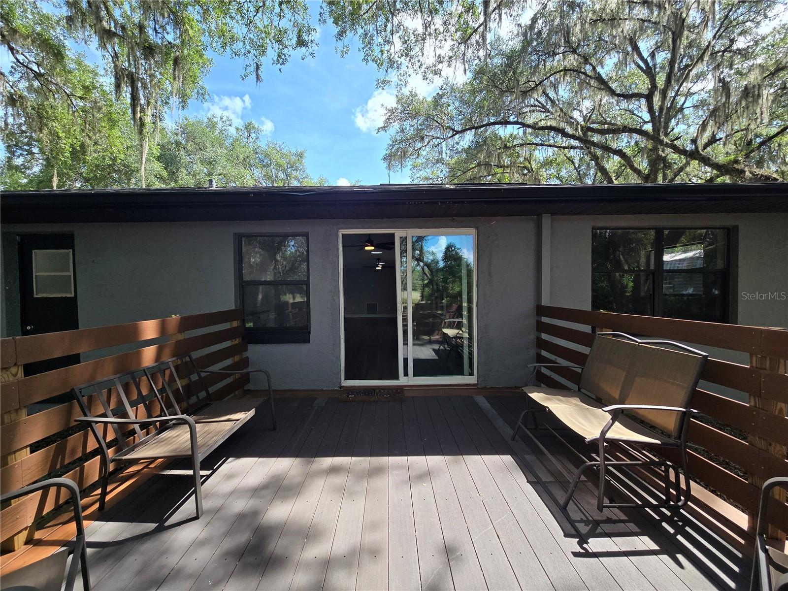 RAINBOW LAKES ESTATE - Residential