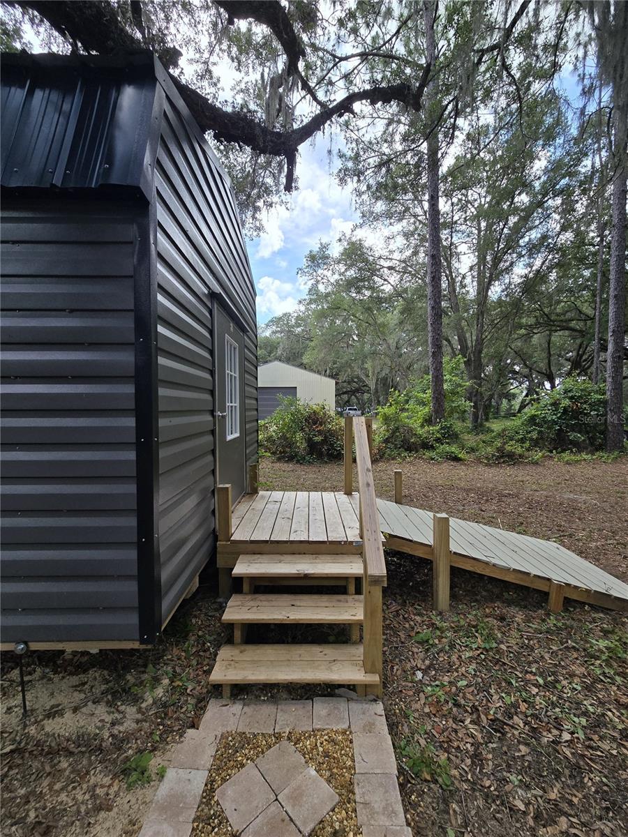 RAINBOW LAKES ESTATE - Residential