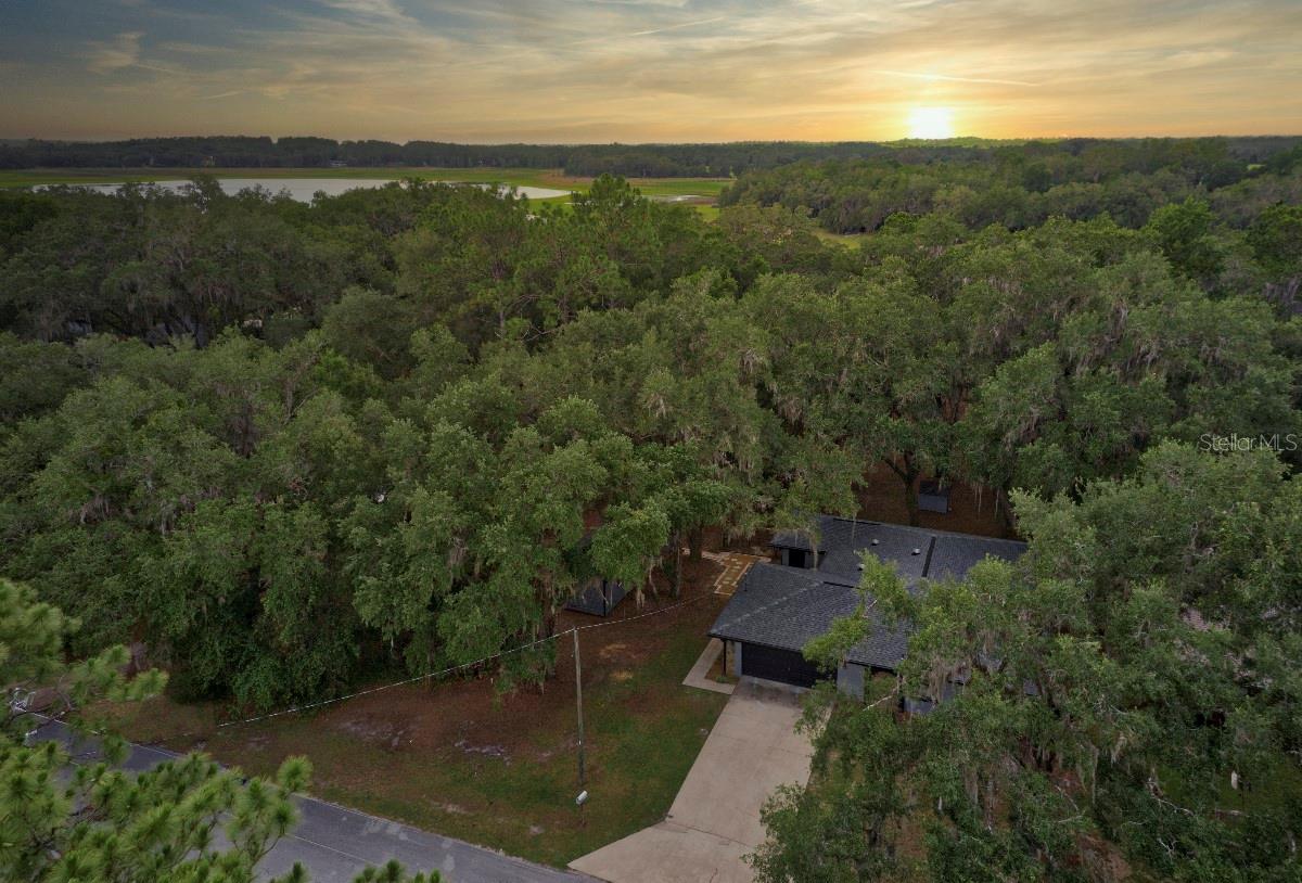 RAINBOW LAKES ESTATE - Residential