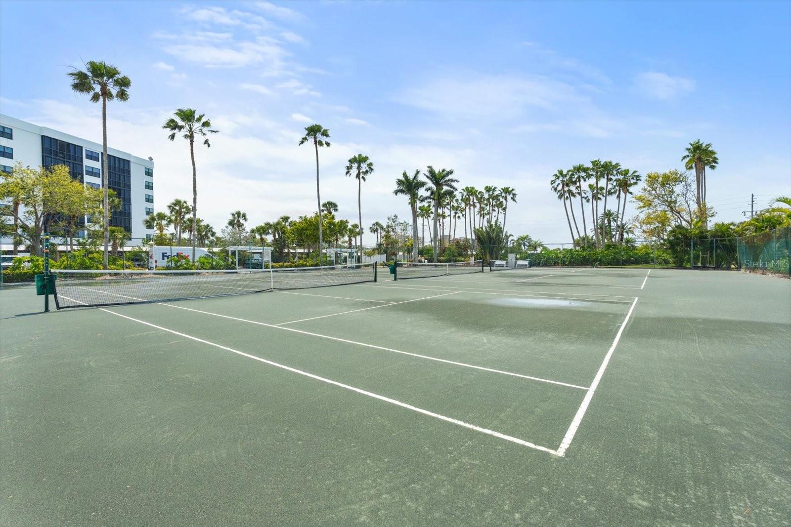 DOLPHIN BAY - Residential