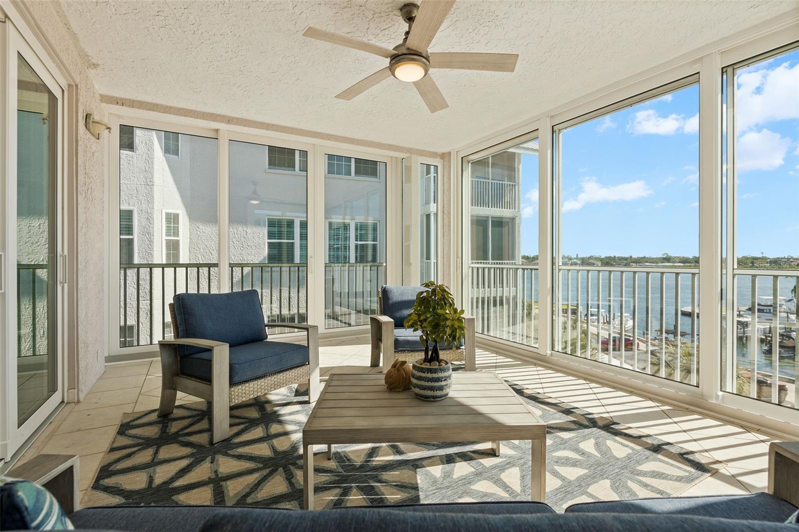 DOLPHIN BAY - Residential
