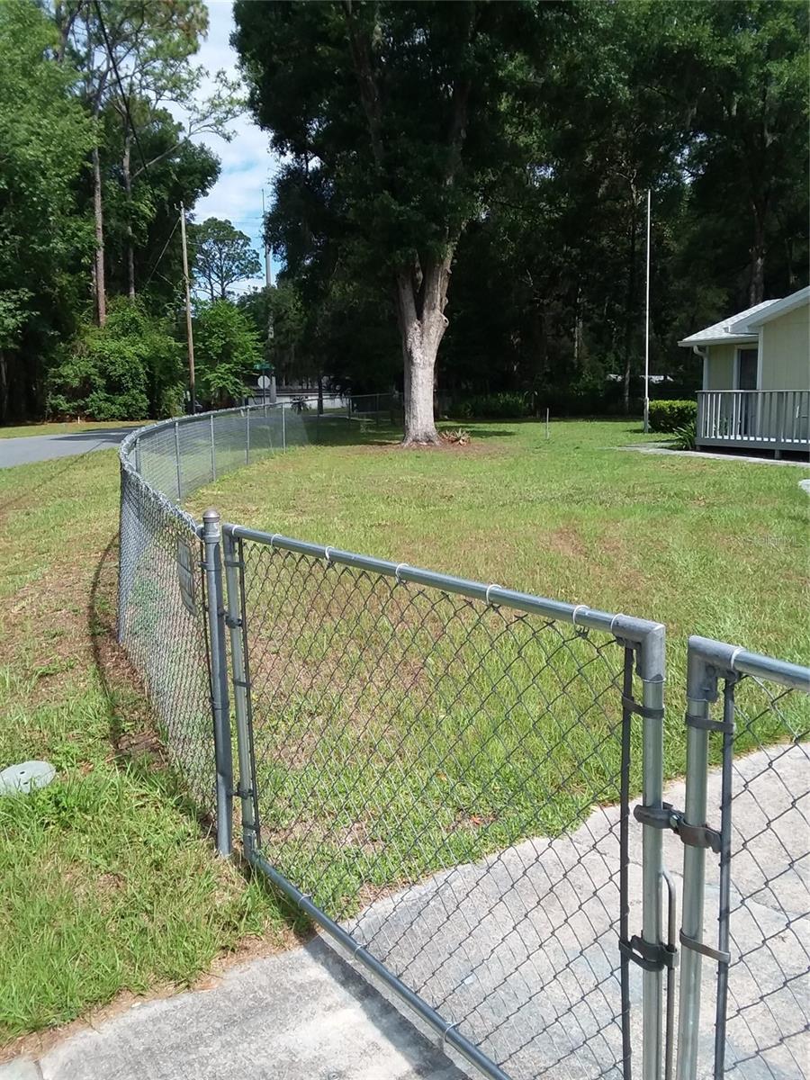 PINE LAKE - Residential