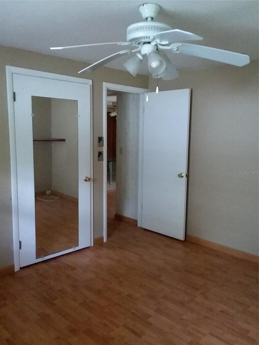 PINE LAKE - Residential