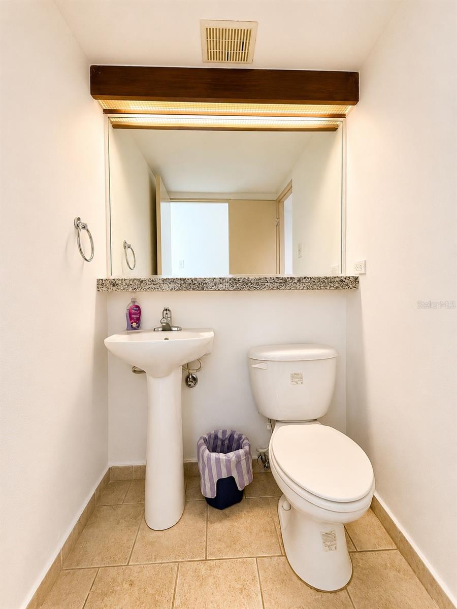 CONDADO LES COURS - Residential