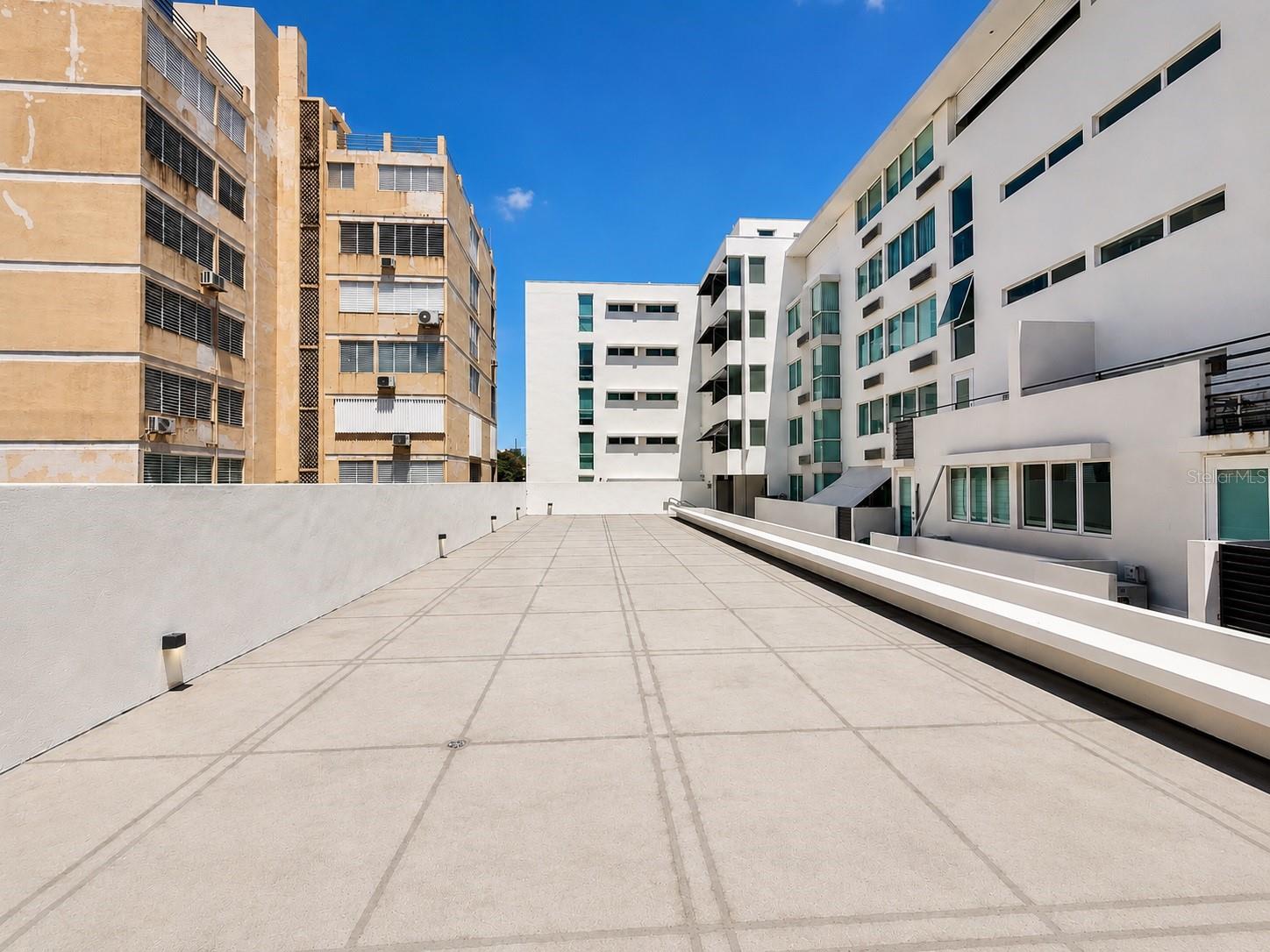 CONDADO LES COURS - Residential