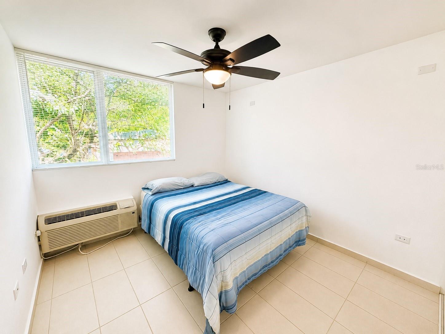 CONDADO LES COURS - Residential