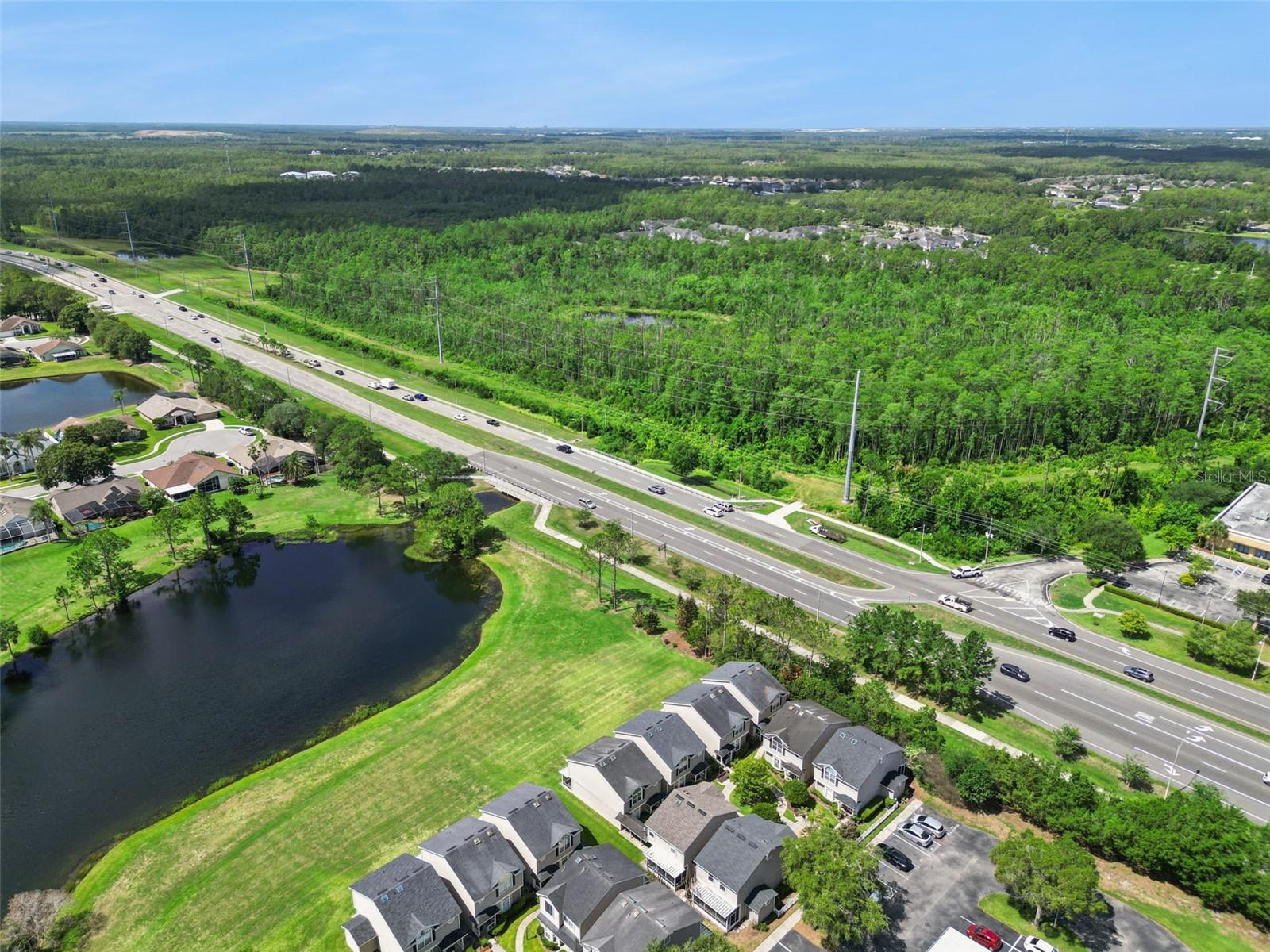 THATCHERS LANDING CONDO 03 - Residential