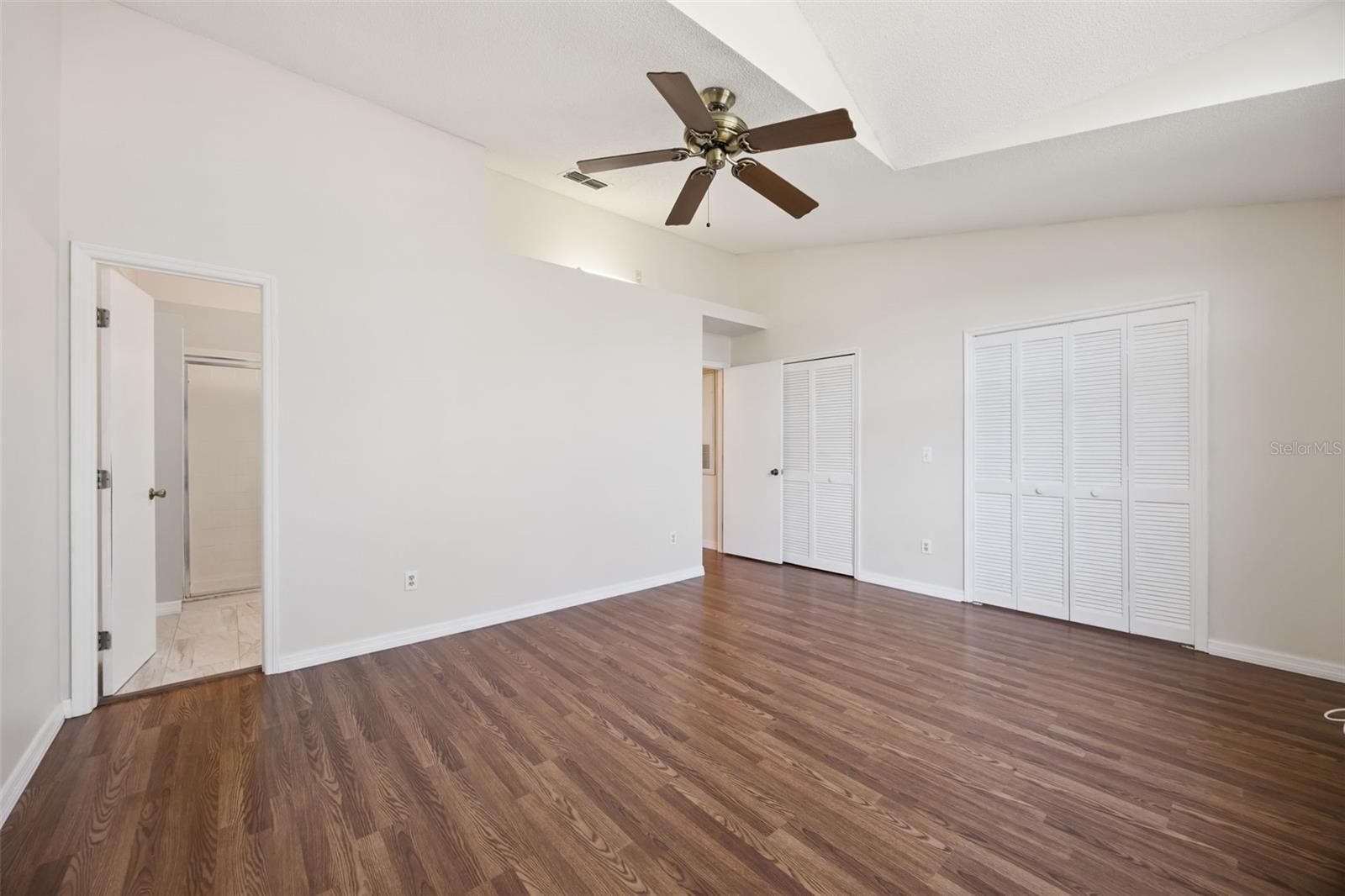 THATCHERS LANDING CONDO 03 - Residential