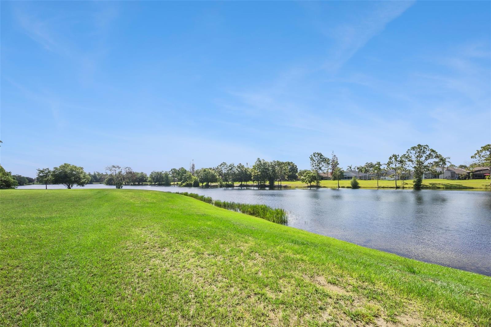 THATCHERS LANDING CONDO 03 - Residential